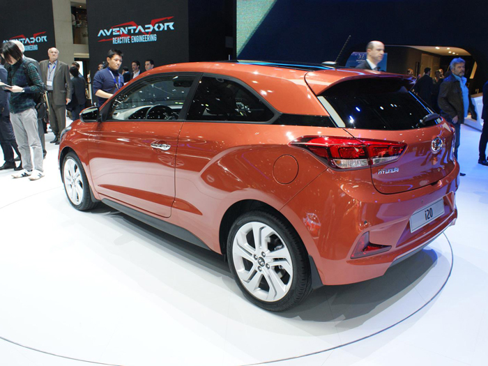 Hyundai представила трехдверный i20